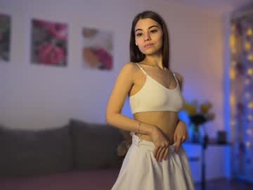 girl
        paaulina cam image #6317288