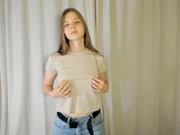 girl
        janicereeves cam image #2389092