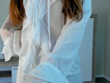 girl
        whitneyfarro cam image #4591039