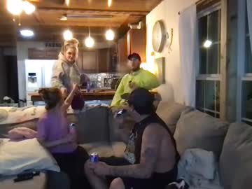 couple
        jdcumzzz cam image #6090543