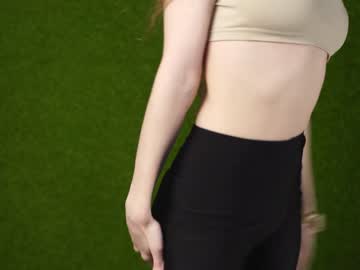 girl
        tinabredley cam image #3321853