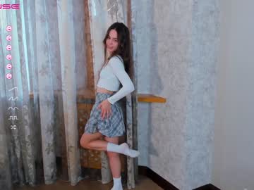 girl
        so__sweet cam image #2141181
