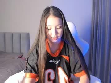 girl
        candy_ly cam image #3310113