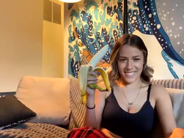 girl
        ashleyjohannsson cam image #1623095