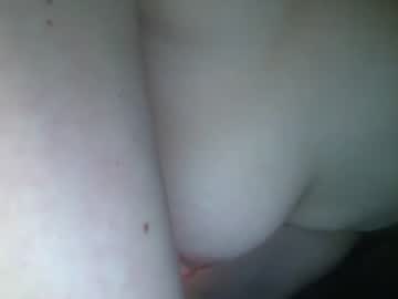 girl
        caliiibb cam image #373395