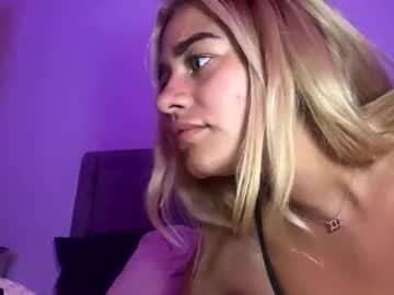 couple Lovely Nude Webcam Girls And Couples with buttonsssss