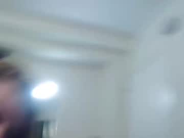 couple
        mommylemons cam image #4624401