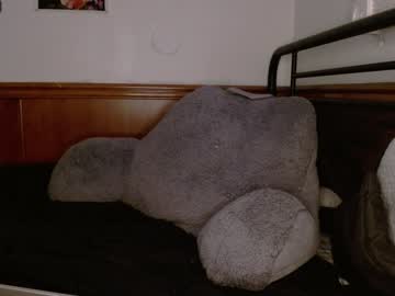 couple
        poppywilde cam image #2196835