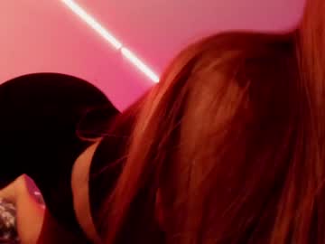 girl
        evagomez cam image #3663289