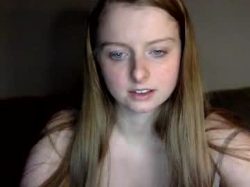 girl
        sexystudentxoxo cam image #551021
