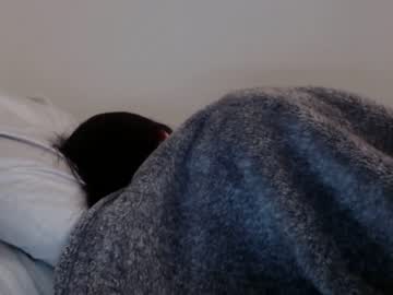 girl
        london_tipton cam image #2932079