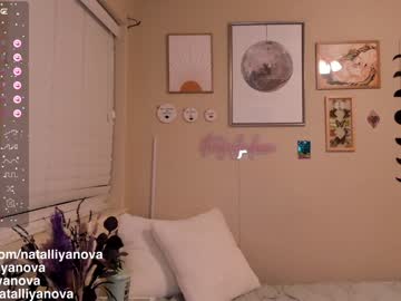 girl
        natalliyanova cam image #3052146