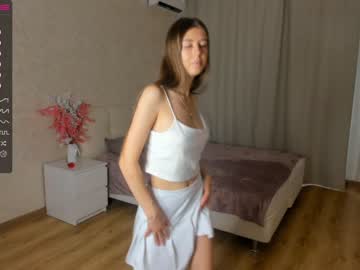 girl
        lisanelsona cam image #1955609