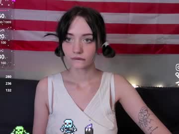 girl
        elizabethbritanny cam image #6723007