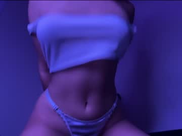 girl
        lilbeccaxo cam image #2673045
