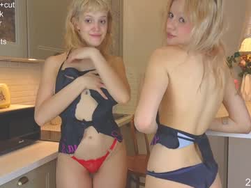 girl
        artemisa_meows cam image #3388825
