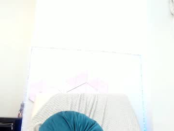 girl
        hotfallingdevil cam image #757386