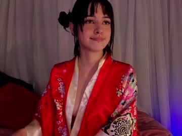 girl
        tokyo_golden cam image #11361