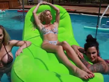 couple
        sexyblondegurl cam image #2302432