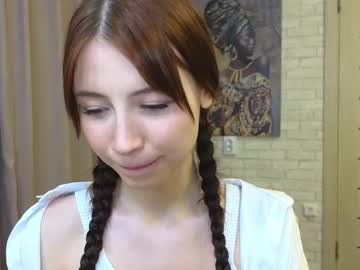 girl
        _marydel_ cam image #5120755
