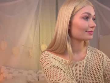girl
        white_godness cam image #6633807