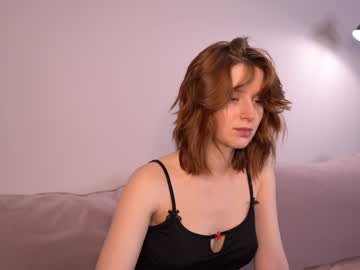 girl
        toxl cam image #5228678