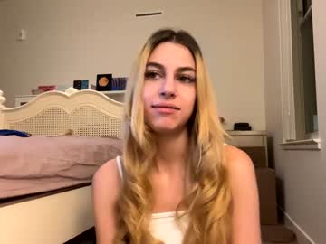girl
        playboybarbie666 cam image #1967528