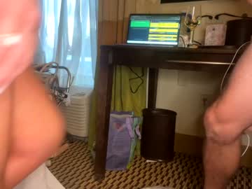 couple
        naughty_night_owl cam image #5342572