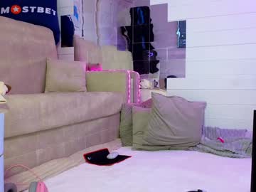 girl
        misss_viki cam image #5490895