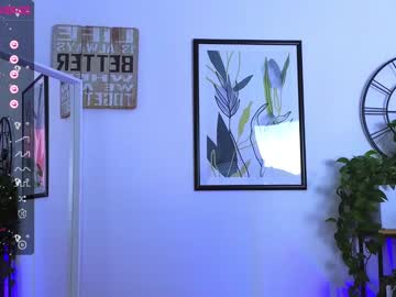 girl
        elizabeth__gray cam image #2071619