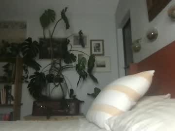 girl
        themarilynm cam image #2865131