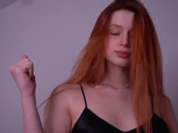 girl
        toxl cam image #2267515
