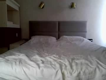 couple
        paradisepleasure_ cam image #1710717