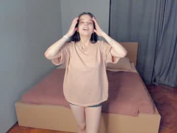 girl
        cherry_tery cam image #1449471