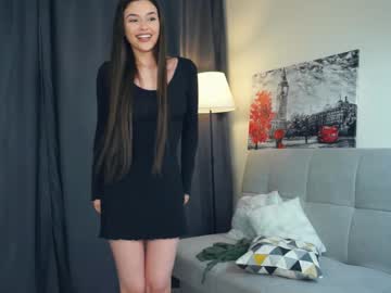 girl
        zarabeamer cam image #6777757