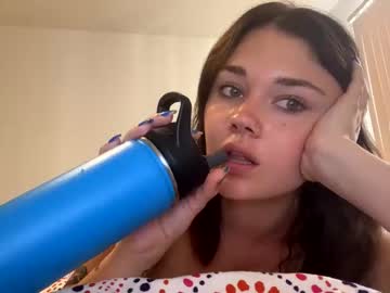 girl
        queencassidyy cam image #2347225