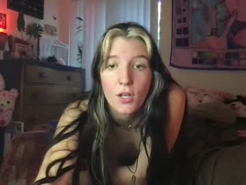 girl
        pinkypeachh cam image #3067