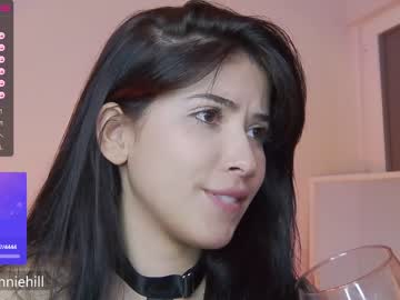 girl
        anniehillofficial_ cam image #1944241