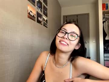 girl
        pprincesskyliee cam image #5598993