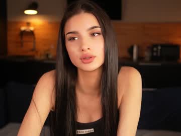 girl
        pixelmuse cam image #4563902