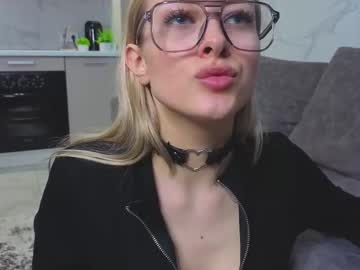 girl
        christymarshall cam image #6655135