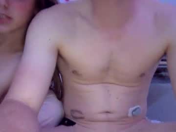 couple
        milliemmalibu cam image #1408309
