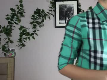 girl
        teresabriggs cam image #2314775