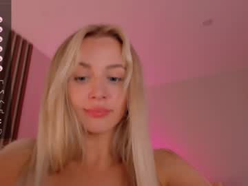 girl
        coy_tessa_ cam image #2789891