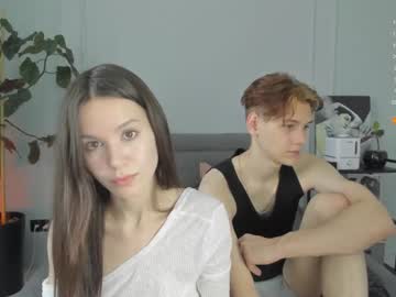 couple
        yourher0in cam image #4453464