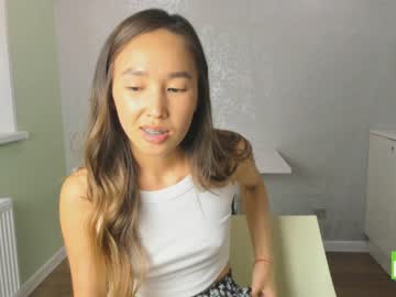 girl
        kathrynwilliame cam image #2021675