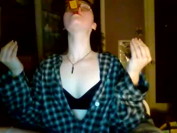 girl
        soursou cam image #2356434