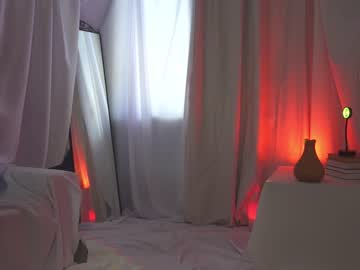 girl
        sunny_maria cam image #1616597