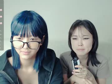 girl
        little_yena cam image #2440989