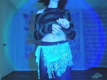 girl
        hexivu cam image #2742913